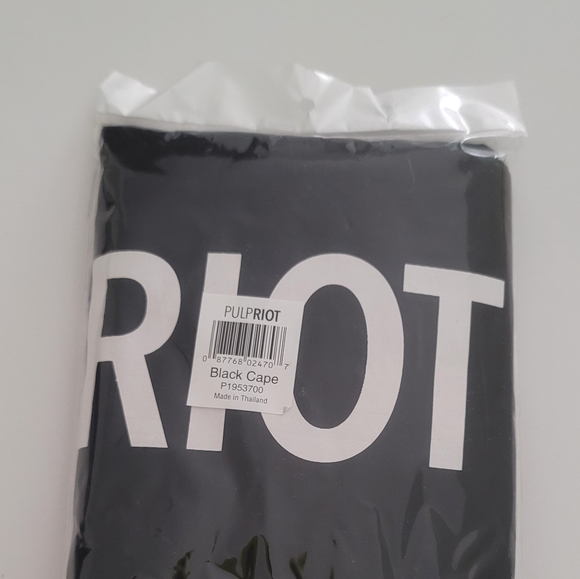 NEW in Packaging Pulp Riot Cape - Picture 4 of 4